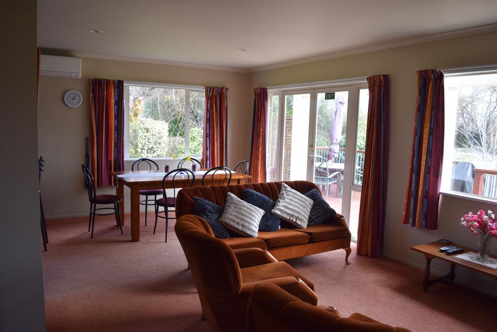 Motueka Homestay Bed & Breakfast Екстериор снимка