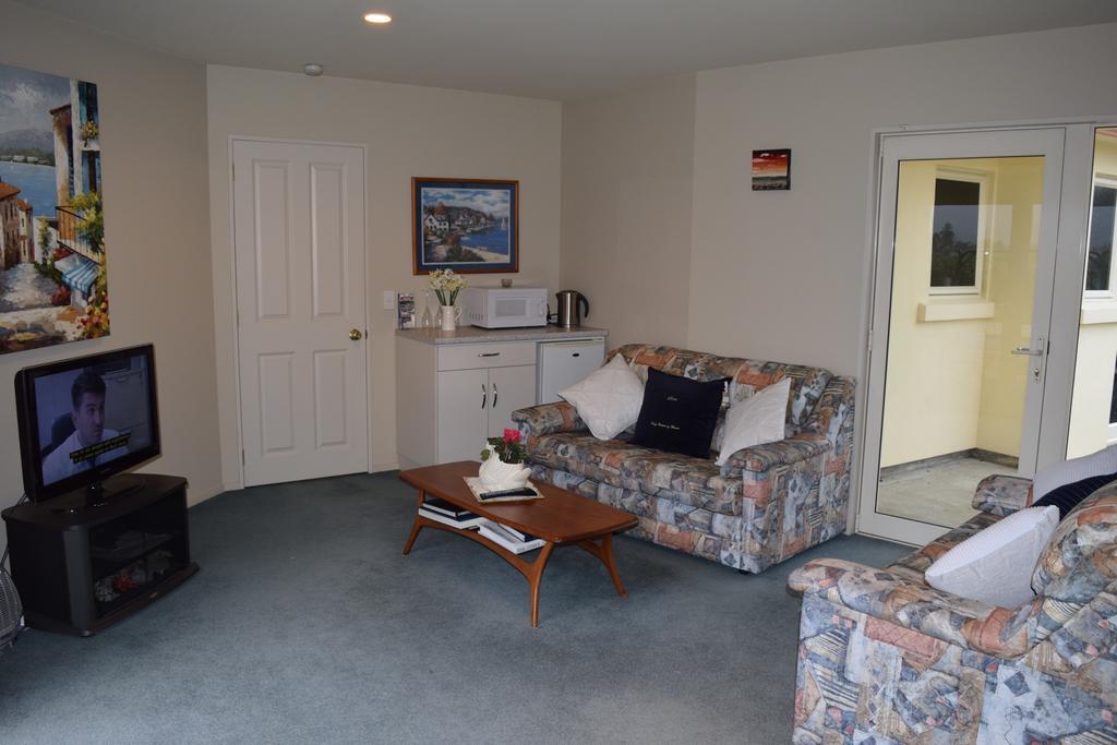 Motueka Homestay Bed & Breakfast Екстериор снимка