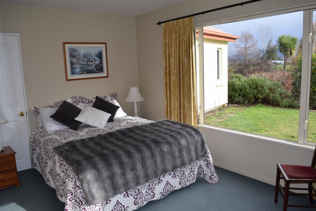 Motueka Homestay Bed & Breakfast Екстериор снимка